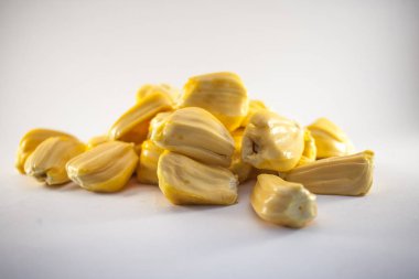 Beyaz arka plan üzerinde nefesi bakla