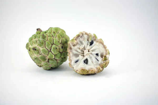 Sugar Apple Nebo Apple Pudink Řezem Izolované Bílém Pozadí Exotické — Stock fotografie