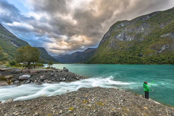 Child Fishing Lake Oldevatnet Jostedalsbreen Valley Sogn Fjordane Province Norway — Stock Photo, Image