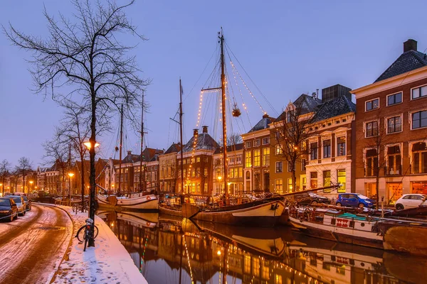 Karlı Hoge Der Quay Gemisi Günbatımında Noel Hollanda Groningen Şehir — Stok fotoğraf