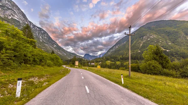 Route Travers Les Montagnes Dans Parc National Triglav Alpes Juliennes — Photo