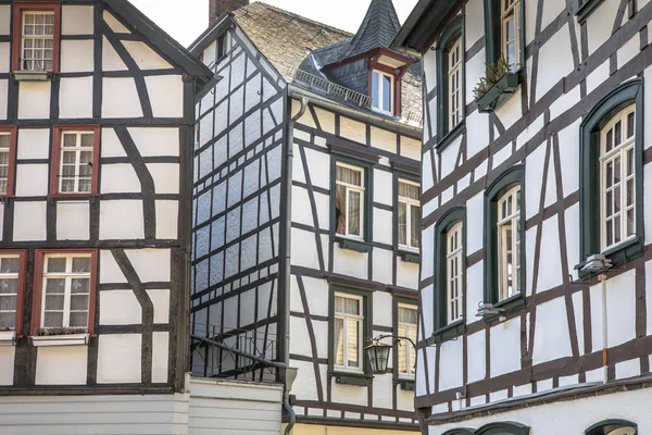 Sammansättningen Fasader Fachwerk Medievel Byggnaden Stil Monschau Eifel Tyskland — Stockfoto