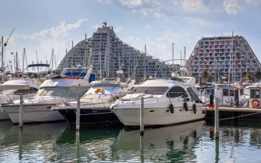 La Grande Motte Marina'da Resorts