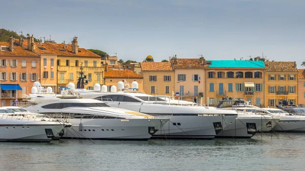 Luxury Yachts Marina — Stock Photo, Image