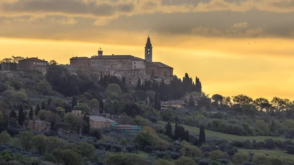 Zicht Het Heuveldorp Pienze Toscane Italië April — Stockfoto