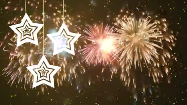Céu Noturno Com Fogos Artifício Explosivos Estrelas Penduradas — Vídeo de Stock
