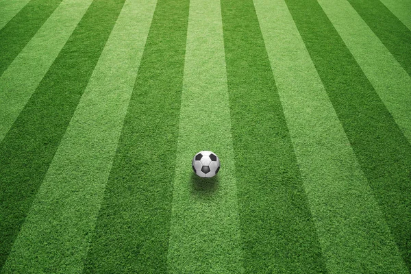 Campo Grama Futebol Verde Ensolarado Com Bola Futebol — Fotografia de Stock