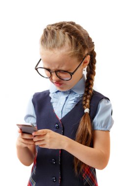 Sevimli öğrenci ilköğretim okulunda istimal hareket eden telefon
