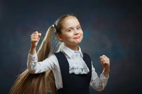 Smart School Girl Retrato Primer Plano Uniforme Lindo Hermoso Preescolar —  Fotos de Stock