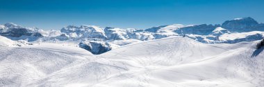 İsviçre Alpleri taze yeni kar Hoch-Ybrig Kayak Merkezi, Orta İsviçre, Europe gördüm/EC.