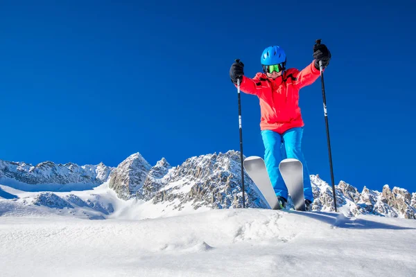 Jeune Skieur Heureux Prêt Pour Ski Sur Sommet Des Alpes — Photo