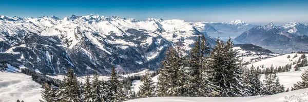 Alpes Suíços Cobertos Por Neve Fresca Vista Estação Esqui Hoch — Fotografia de Stock