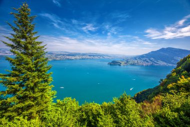 Burgenstock Vierwaldstattersee ve Pilatus Dağı, İsviçre, Avrupa manzarasında yakınındaki İsviçre Alpleri. 