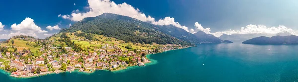Село Weggis Озеро Люцерн Vierwaldstatersee Rigi Гори Швейцарські Альпи Фоновому — стокове фото