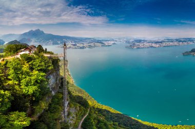 Hammetschwand Asansör Burgenstock İsviçre Alpleri ve Vierwaldstattersee, İsviçre, Europe görüş yakınındaki Alpleri'nde,