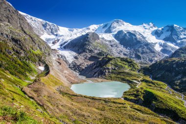 Steingletcher Steinsee, Sustenpass, İsviçre, Avrupa ile.