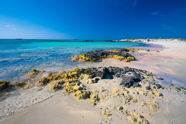 Praia Elafonissi Ilha Creta Com Águas Límpidas Azuis Grécia Europa — Fotografia de Stock
