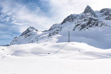 Sankt Moritz yakınlarındaki Julier dağ geçidi, Grisons, İsviçre, Avrupa