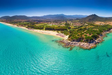 Sardunya adasında Costa Rei yakınlarındaki Cala Sinzias Plajı, Sardinya, Italya
