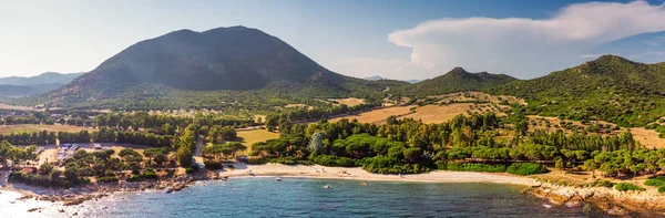 Porto Pirastu Beach bij Costa Rei op het eiland Sardinië, Italië — Stockfoto