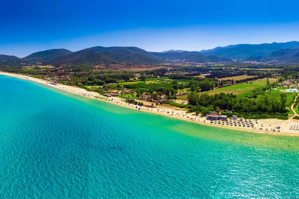 Sardunya adasında Costa Rei yakınlarındaki Cala Sinzias Plajı, Sardinya, Italya - Stok İmaj