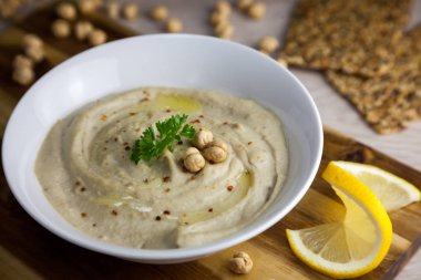 Sağlıklı vegan diyet - humus