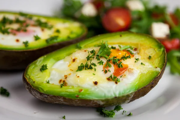 Здоровый Завтрак Авокадо Яйцом — стоковое фото