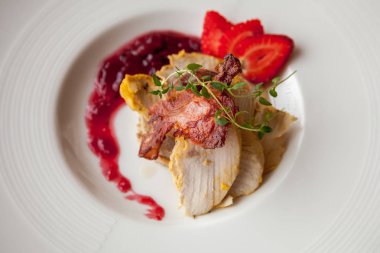 Marine Gine nehirlerdeki portakal, limon, badem özü ve otlar