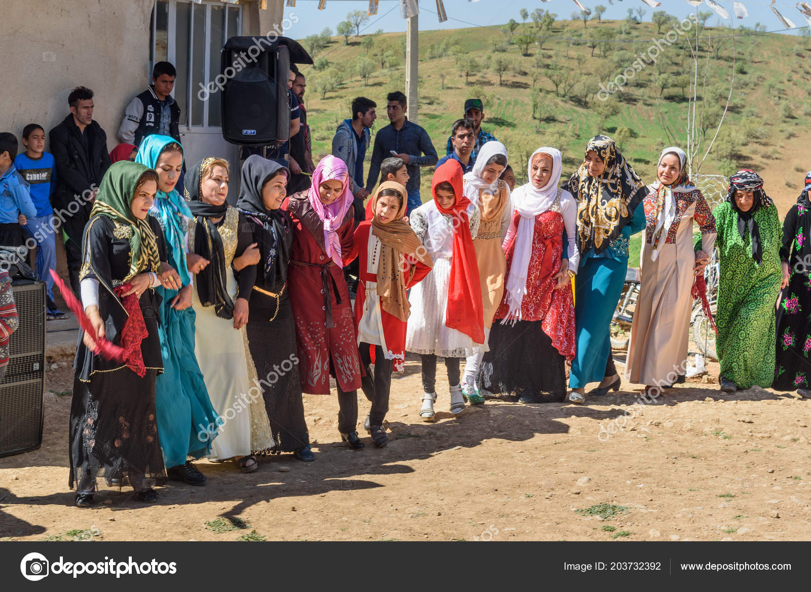 Chicas con fotos en Lorestan