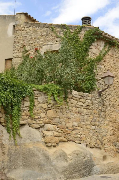 Casa Piedra Pueblo Medieval Peratallada Situado Centro Región Emporda Girona — Foto de Stock