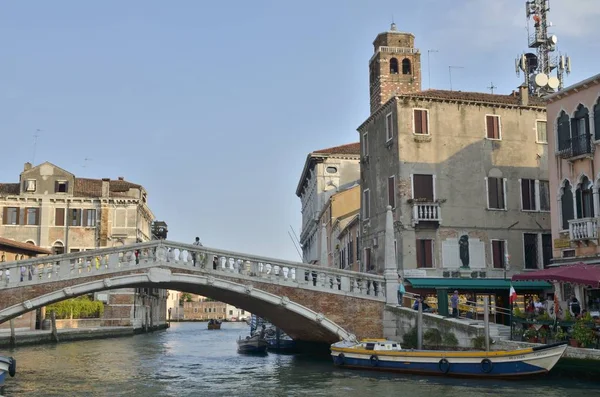 Guglie bridge — 스톡 사진