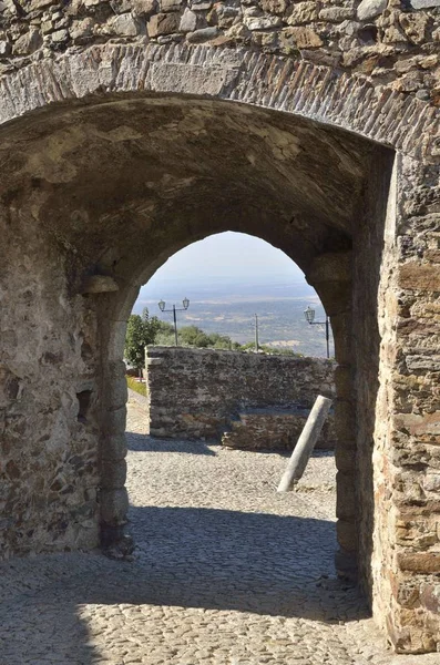 Mittelalterliches Tor — Stockfoto