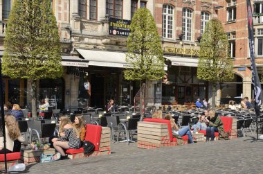 Leuven plaza barlar Teraslar