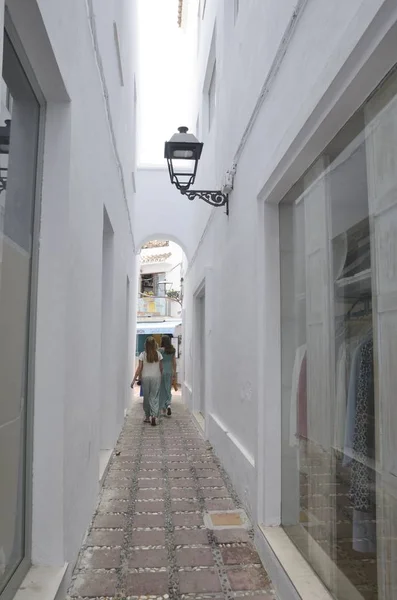 Archway w mieście Marbella — Zdjęcie stockowe