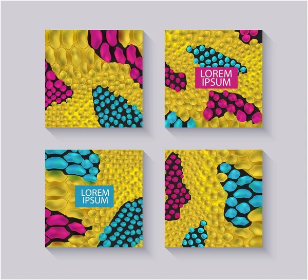 Plantillas cuadradas texturizadas de piel de serpiente amarilla con cuadro de texto estilo realista — Vector de stock