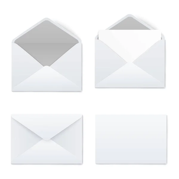 Conjunto de maquetes de branco aberto e fechado envelopes em branco estilo realista — Vetor de Stock