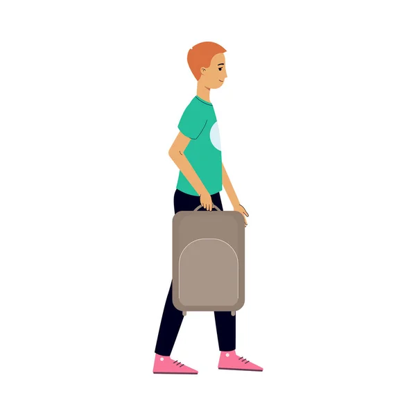Rothaariger Touristenmann in T-Shirt und Hose mit Koffer oder Tasche. — Stockvektor