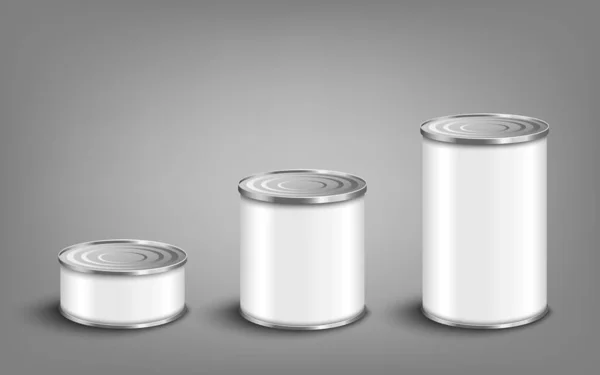 様々なサイズの食品錫缶リアルなベクトルモックアップイラストのセット孤立. — ストックベクタ