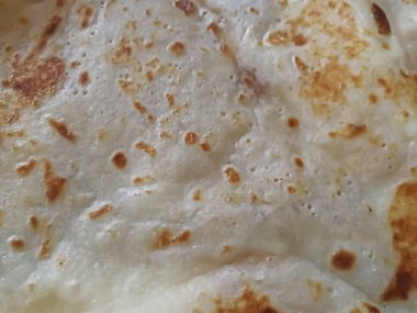 Varşova kızarmış gözleme dokusuna