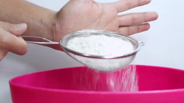 碗里的面粉 — 图库视频影像