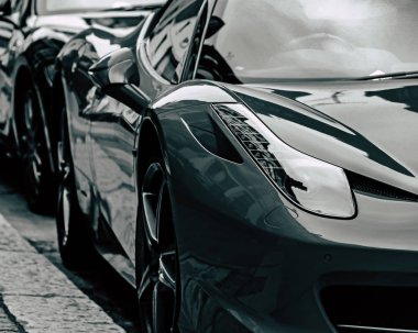 Modern, lüks Ferrari 458 süper araba