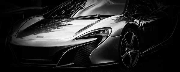 Přední Části Moderní Luxusní Mclaren 650S Super Auto — Stock fotografie