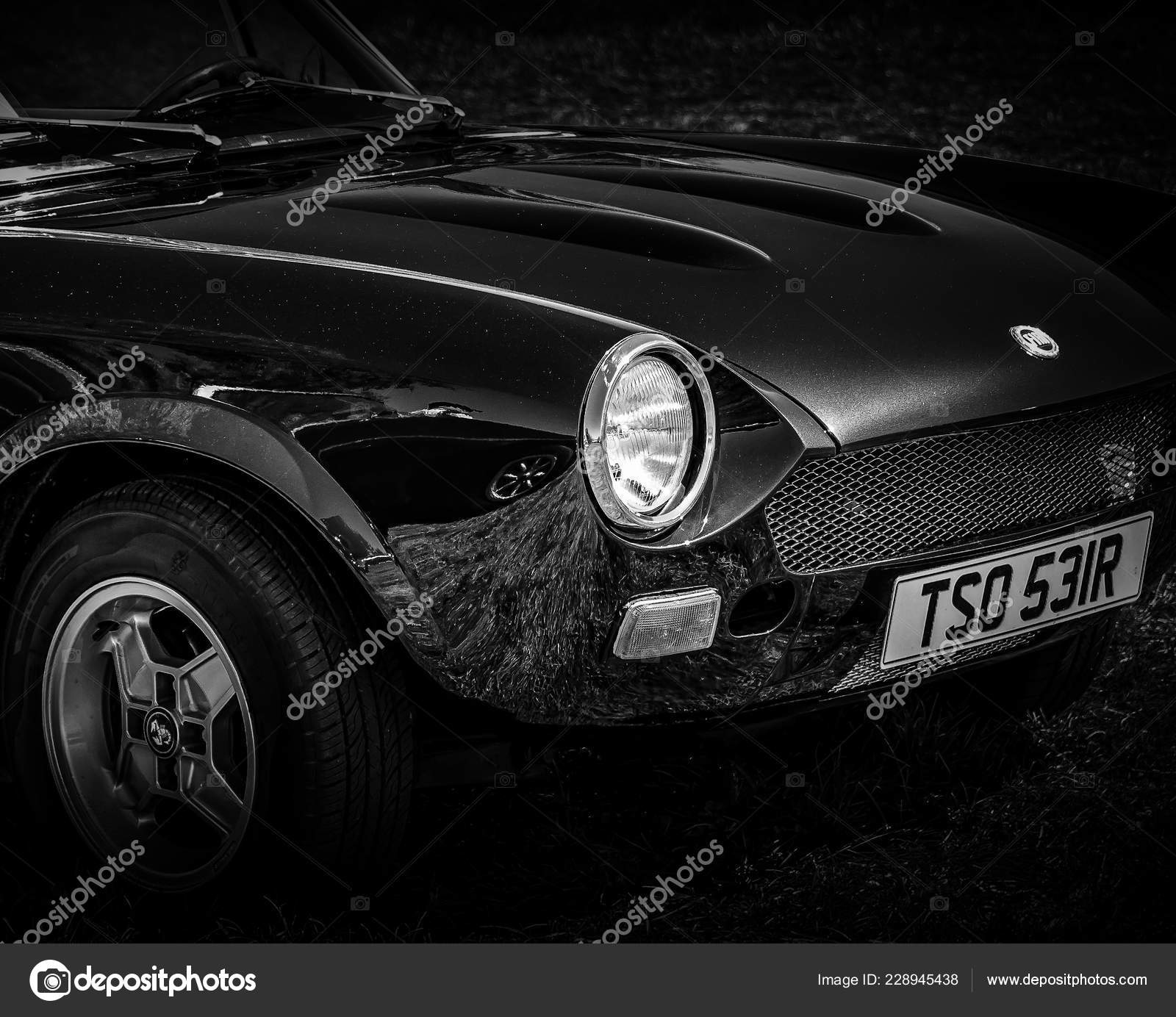 fiat 124 spider headlights
