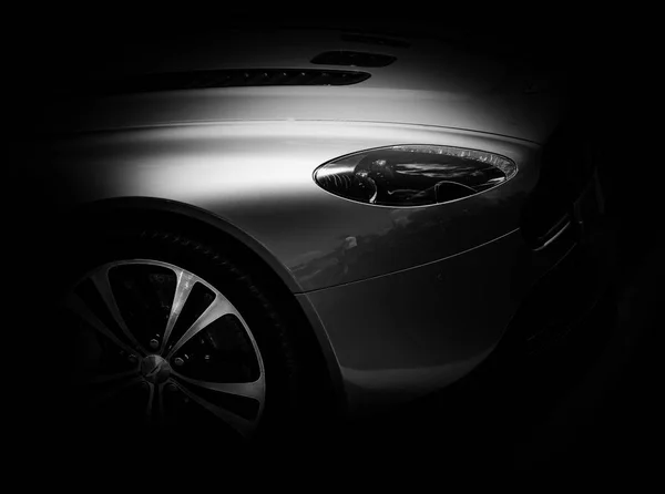 Μπροστινό Μέρος Του Ένα Σύγχρονο Σούπερ Αυτοκίνητο Aston Martin Vantage — Φωτογραφία Αρχείου