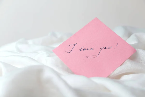 Pink Sheet Paper Words Love You White Crump — Stock Photo, Image