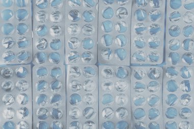 Tabletlerdeki boş su toplama paketlerinin arkaplanı