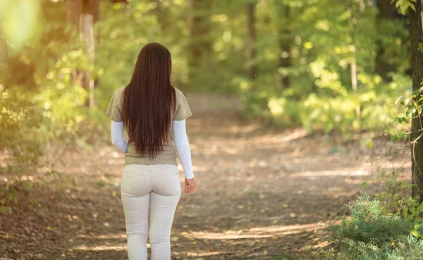 Pretty Woman Forest Back View — Stock Photo, Image