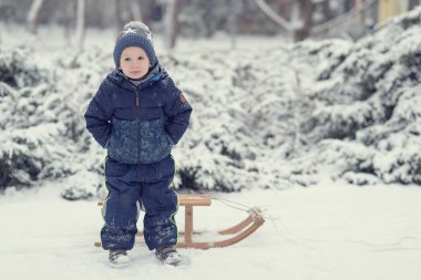 Kış park - görüntü genç çocuk