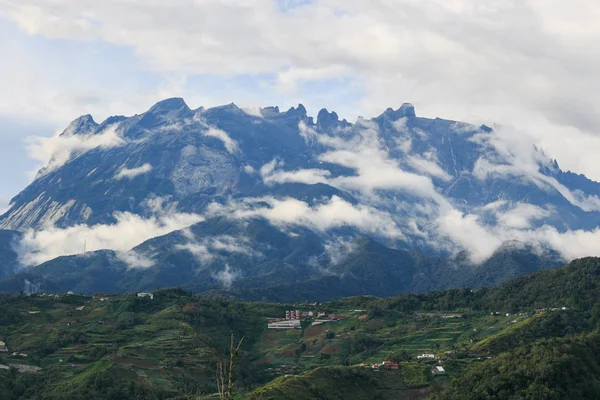 Величественная Гора Кинабалу Сабах Борнео — стоковое фото