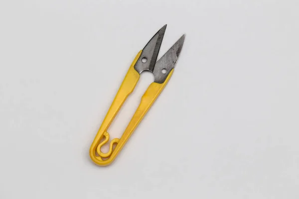 Small Yellow Tailor Scissors Isolated White — Stock Photo, Image